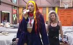 Dança, canta e joga a cabeleira! Dona de uma voz linda e afinada, Ruivinha vive cantando pela sede. Mas dessa vez, ela foi além! E praticamente virou a Joelma durante uma bela imitação da cantora paraense. Isso é Calypso! 