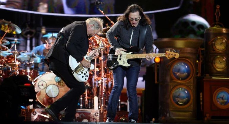 Os integrantes do Rush em show no Morumbi, em 2010, sua segunda passagem pelo Brasil