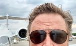 Russell CroweO ator, que veio ao Brasil para divulgar o filme Noé, ficou apenas dois dias no Rio de Janeiro, tempo suficiente para que ele reclamasse da cidade. Russel falou mal do aeroporto e sugeriu uma reforma no local, além de ter criticado o trânsito. 'Duas horas e 20 de Ipanema ao aeroporto. Um caos', postou nas redes sociais no dia em que foi embora