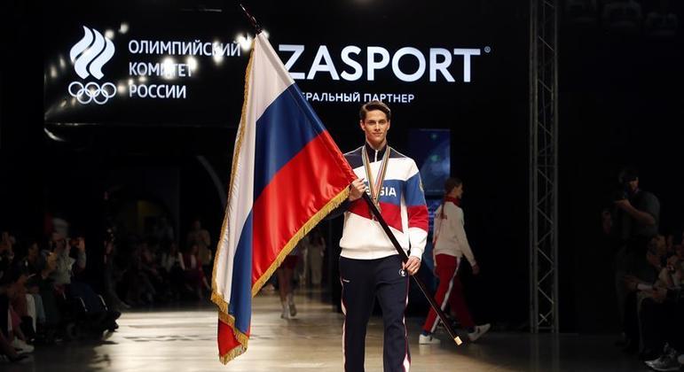 COI pede banimento de atletas e autoridades russas e bielorrussas em eventos esportivos
