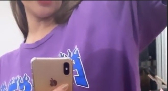 sabrina sato leite vazou