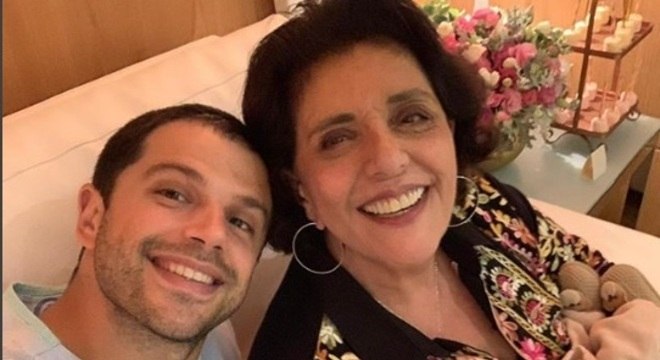 sabrina sato rosto filha