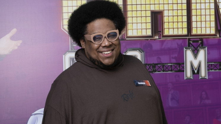 Saimon BolaCantor, compositor e produtor musical