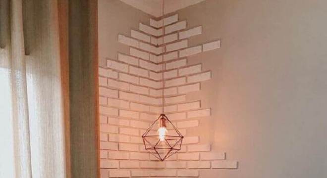 sala com tonel decorado branco e rose gold 