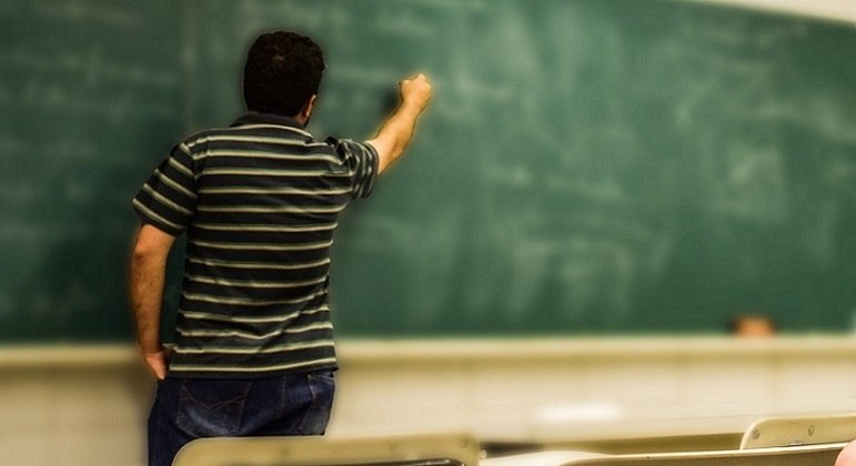 Pesquisa: 9 em cada 10 professores sentem orgulho da profissão – Notícias