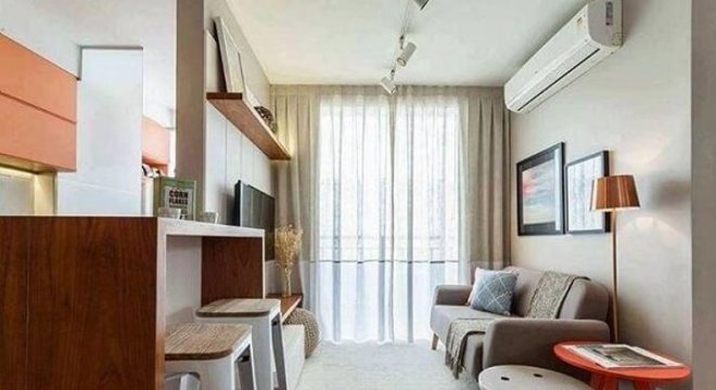 Sala de estar pequena com Spot de trilho