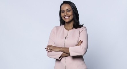 Salcy Lima é uma das apresentadoras do Boletim JR 24 Horas