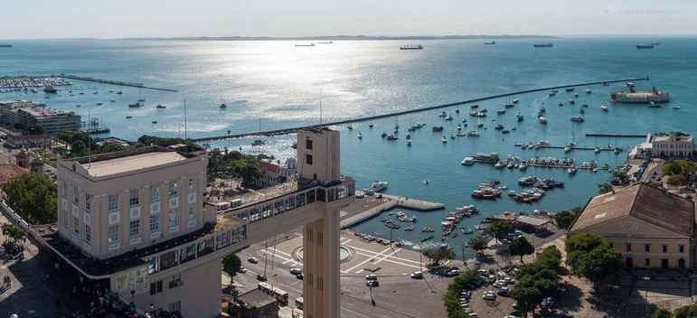 7 — Bahia, com PIB de R$ 352,6 bilhões, o equivalente a 3,9% da economia brasileira