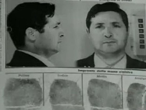 Salvatore Riina - Em 1930, na cidade de Corleone, nasceu Salvatore Riina. Cometeu seu primeiro assassinato com 19 anos, quando já fazia parte da mafiosa Família Corleone.