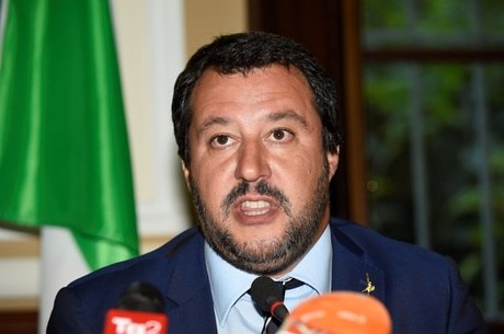 Salvini se manifestou nas redes sociais