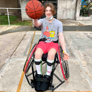 Sammy está, aos poucos, voltando à possível normalidade