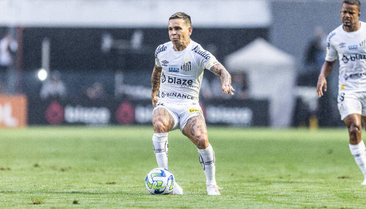 Vasco busca respiro contra o Grêmio no Sul