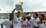 Brasileirão 2004Campeão do 1º turno: SantosCampeão: Santos