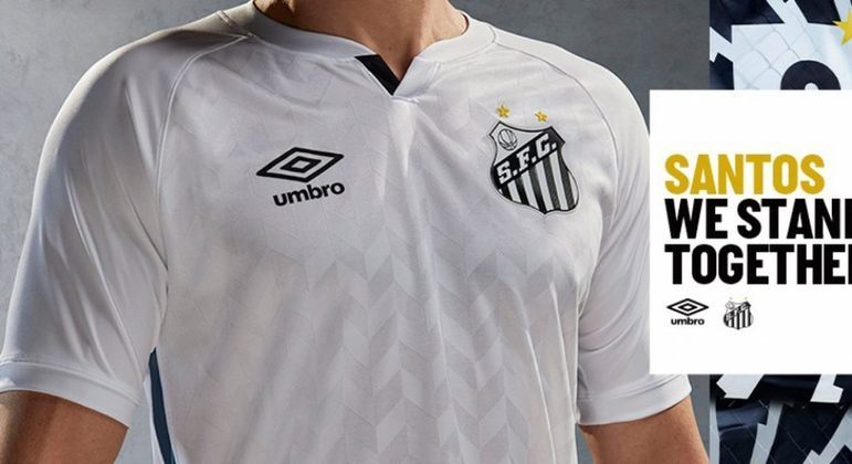 SANTOS - Contrato com a Umbro válido até 2024, renovado neste ano