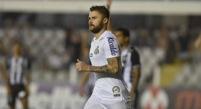 Santos - Eduardo Sasha (foto), Arthur Gomes e Raniel - 2 gols