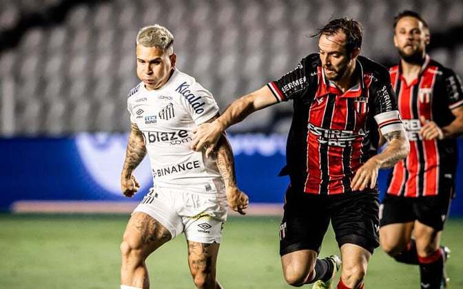 Santos - Eliminou o Ceilândia na primeira fase, o Iguatu na segunda e o Botafogo-SP na terceira. 