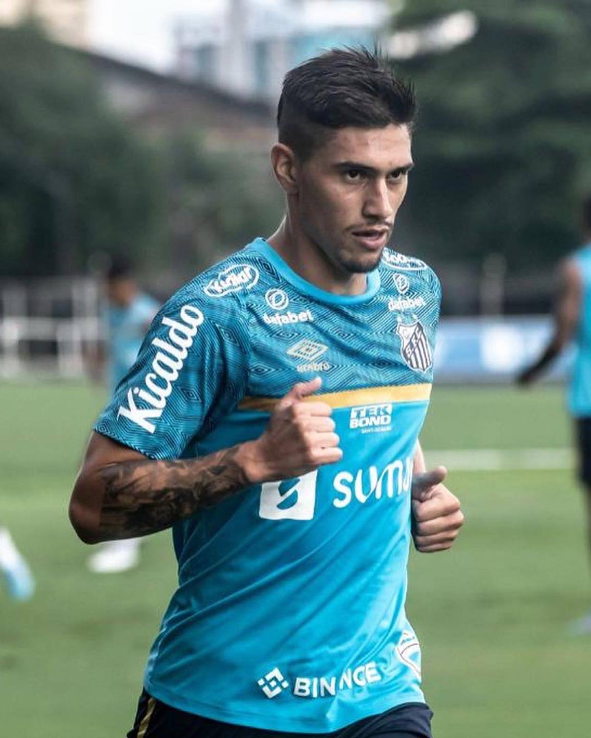 Cruz Azul confirma a saída de Bryan Angulo para o Santos - Lance!