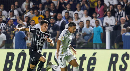 Corinthians vence clássico contra o Santos em jogo encerrado após