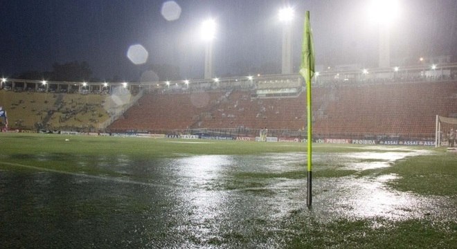 Paulista, Premier League e chuva de clássicos: os jogos de hoje