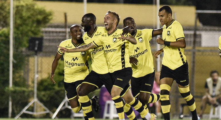 São Bernardo fez boa partida e venceu o Corinthians