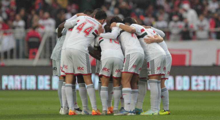 São Paulo terá sequência complicada pelo Brasileirão na luta contra o rebaixamento