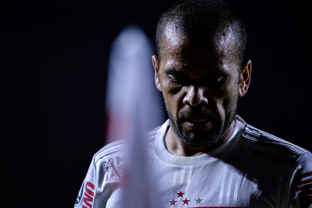 Julho Neste mês, o nome de Daniel Alves voltou a repercutir após o programa Código 10, da TV espanhola, vazar os áudios das declarações do jogador diante do Juizado de Instrução de Barcelona. Neles, ele nega que a relação não tenha tido consentimento e reforça que mentiu anteriormente nos depoimentos para tentar salvar o casamento com Joana.