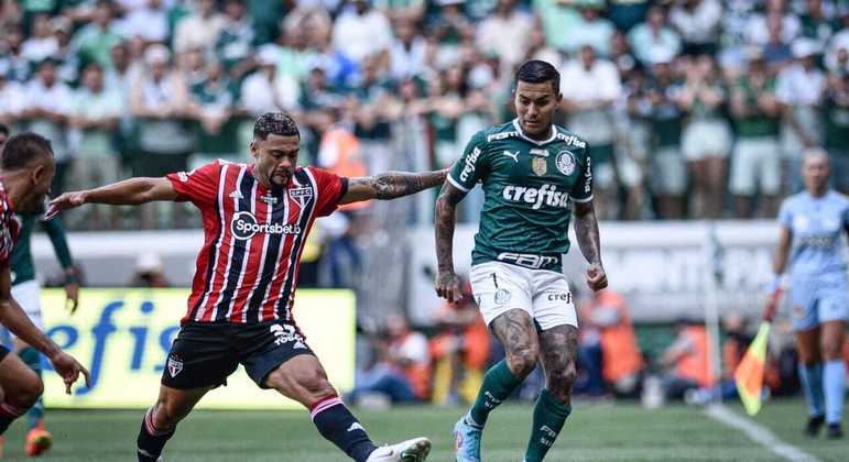 São Paulo e Palmeiras se enfrentam pelo Campeonato Paulista