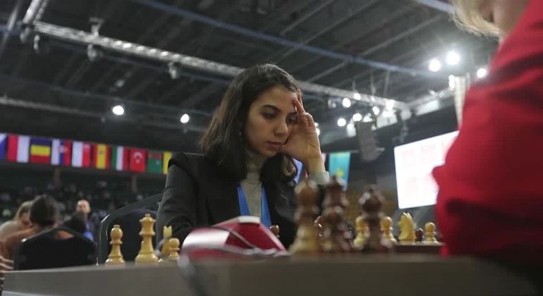 Jogadora de xadrez iraniana competiu num torneio sem o hijab e