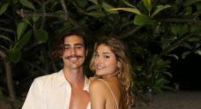 Foto: Sasha Meneghel e Bruno Montaleone estão namorando há um ano -  Purepeople