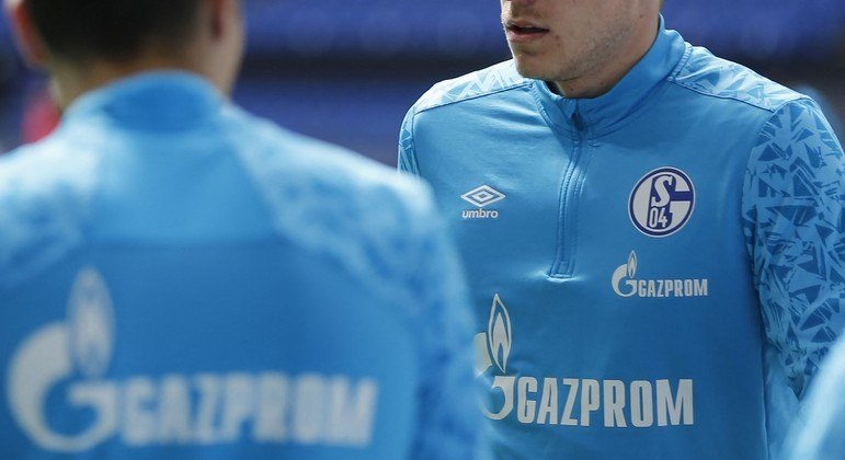 Schalke 04 rescinde contrato com estatal russa após 15 anos de parceria
