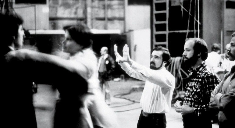 Scorsese no set de 'The Last Walt'z, filme documentário sobre o show de despedida do grupo The Band