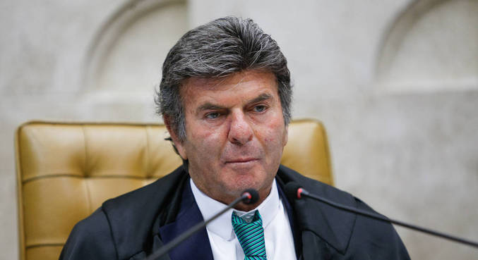 O presidente do STF, ministro Luiz Fux, durante sessão