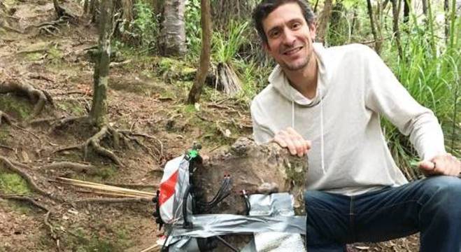 Sebastian Leuzinger (foto) e Martin Bader descobriram que a água ainda estava fluindo no toco