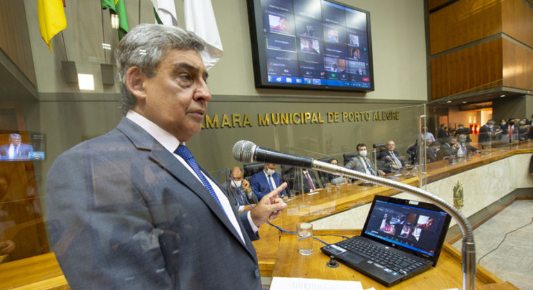 Prefeito de Porto Alegre, Sebastião Melo