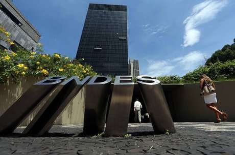 Sede do Banco Nacional de Desenvolvimento Econômico e Social (BNDES) no centro do Rio de Janeiro 