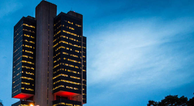 Selic deve cair para 13% na decisão de 1º de novembro, projetam analistas