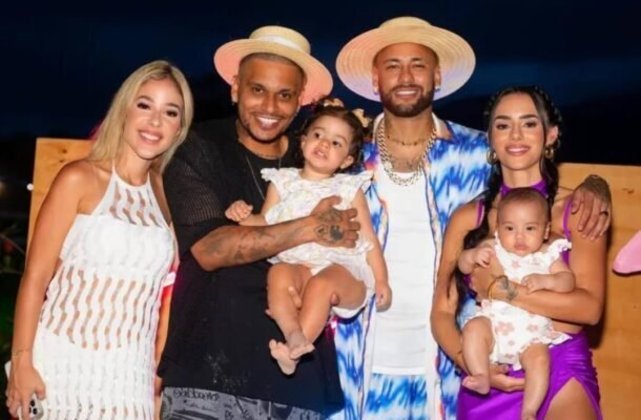 Seguidores que torcem pela reconciliação do casal não resistiram ao ver imagens da festa postada por amigos de Neymar presentes na celebração. - Foto: Reprodução/Instagram