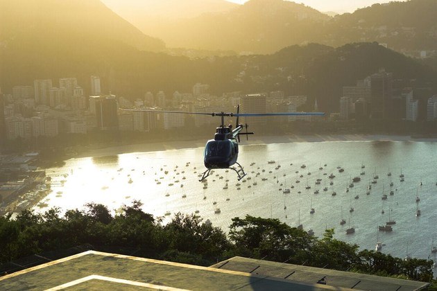 Segundo a revista Forbes, o Brasil conta com a quarta maior frota de helicópteros do mundo. Por aqui, a ANAC exige uma certificação que atesta as condições de segurança dos helipontos.