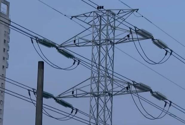 Segundo o Ministério de Minas e Energia (MME), o Sistema Interligado Nacional apresentou uma falha às 8h31 da manhã e interrompeu 16 mil megawatts (MW) de carga.