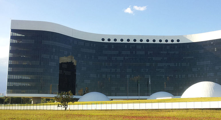 Fachada do prédio do Tribunal Superior Eleitoral em Brasília