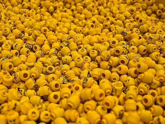 Peças de Lego podem durar até 1300 anos no oceano, diz estudo -  Ambientebrasil - Notícias