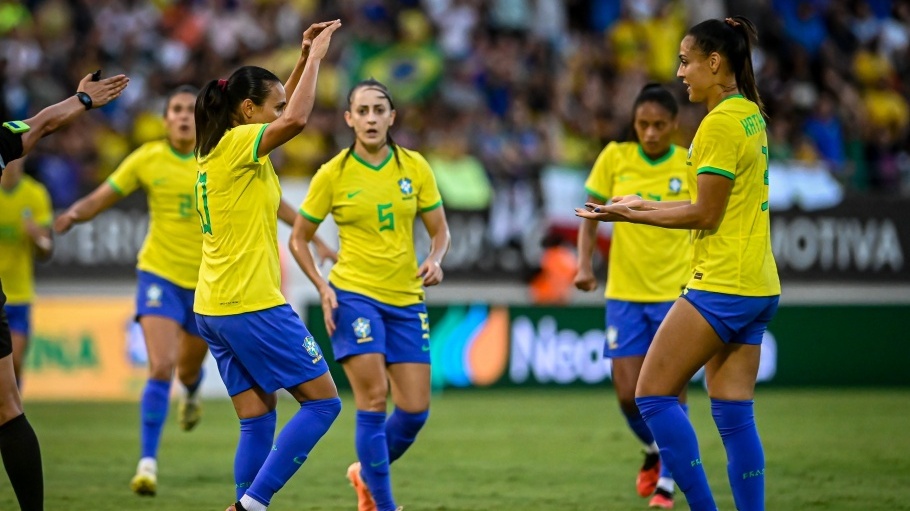 Brasil sale del top 10 del ranking femenino de la FIFA;  España lidera por primera vez – Deportes