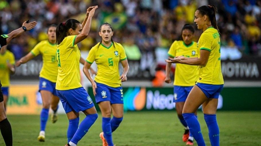 Brasil sobe para o 8º lugar no ranking feminino da Fifa, jogo futebol  feminino hoje 