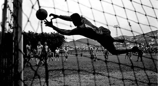 Livro reúne 72 imagens raras da concentração do Brasil antes da Copa de 1958