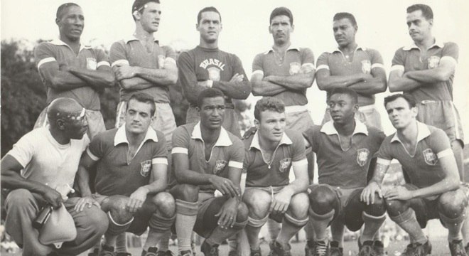 Livro tem 72 fotos raras da concentração brasileira em Minas Gerais