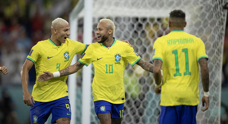 Neymar comemora gol feito na Copa do Mundo do Catar, em 2022