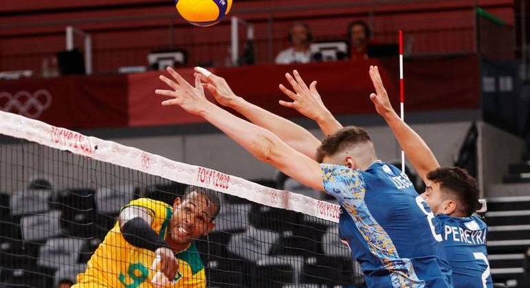 Brasil enfrenta a Rússia na terceira rodada do voleibol masculino - Esportes - R7 Olimpíadas