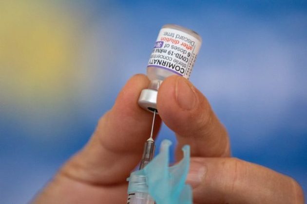 “Sem investimentos substanciais antes do surgimento da pandemia da covid-19, não teríamos sido capazes de desenvolver vacinas seguras e eficazes em um tempo recorde