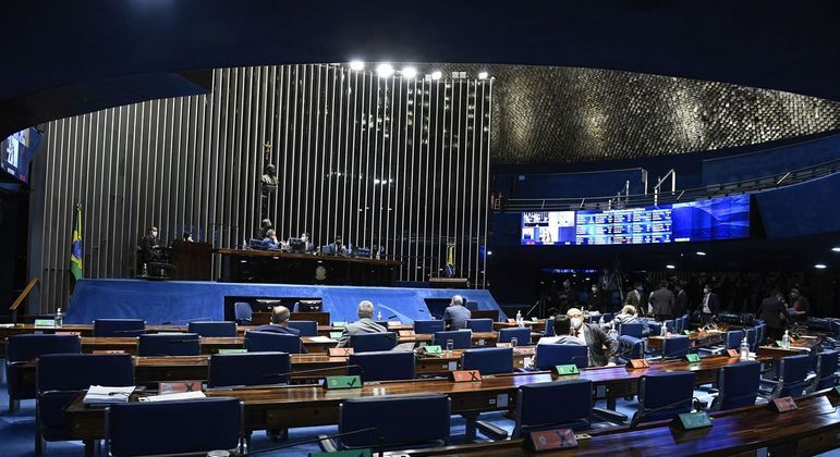 Senado aprova a lei do Fundeb; texto volta à Câmara – Notícias