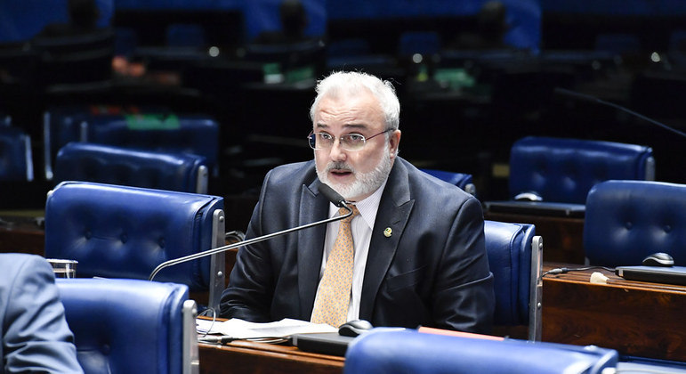 Senador Jean Paul Prates (PT-RN) durante sessão no Senado